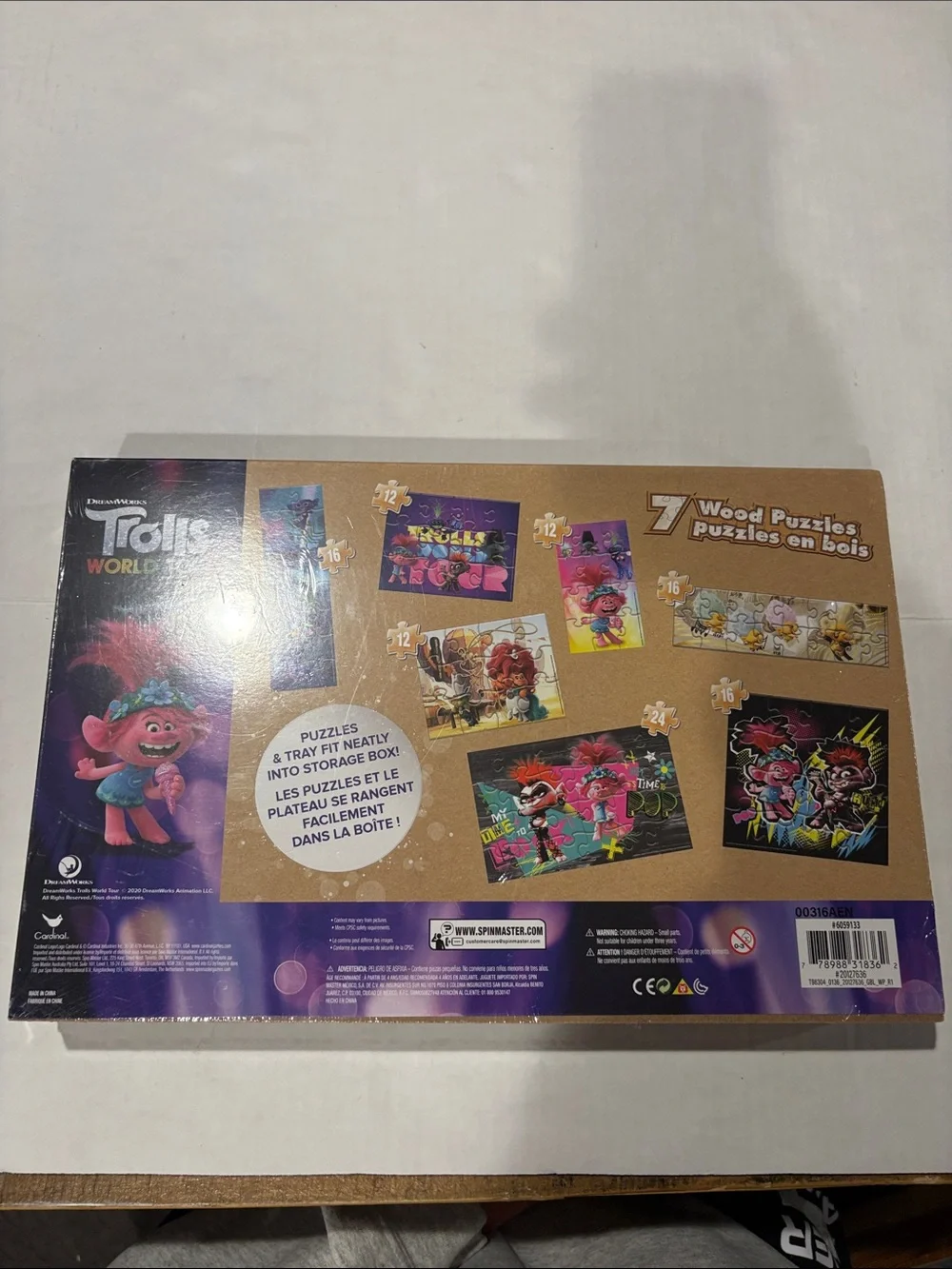 Trolls world tour Puzzle Tray - Kids Toys